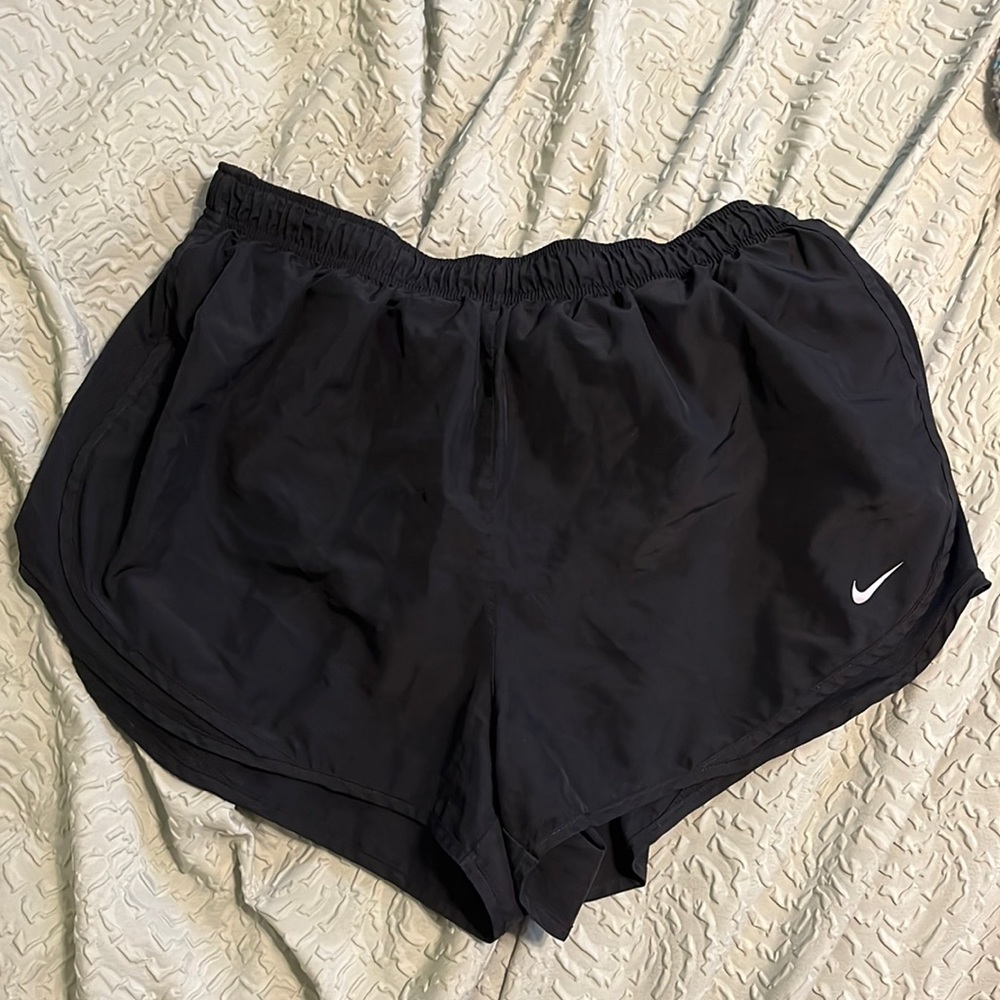 NIKE TEMPO RUNNING SHORTS - XXL